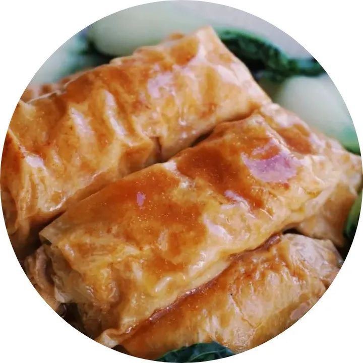 輕松復(fù)刻茶餐廳的蠔皇鮮竹卷，一口鍋就做！