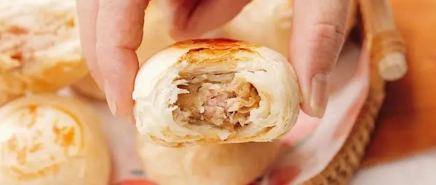 上海月餅界排隊(duì)巨頭，全網(wǎng)找配方！酥脆掉渣，鮮嫩多汁！超上頭！