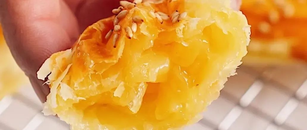 酸甜可口，餡料滿滿，教你做超好吃的菠蘿派，學(xué)不會(huì)算我輸！