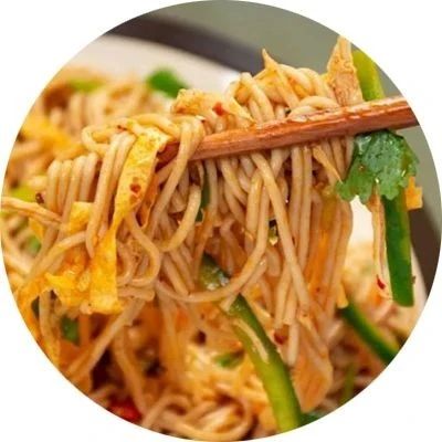 詹姆士的廚房丨何以解暑飽腹，唯有涼面