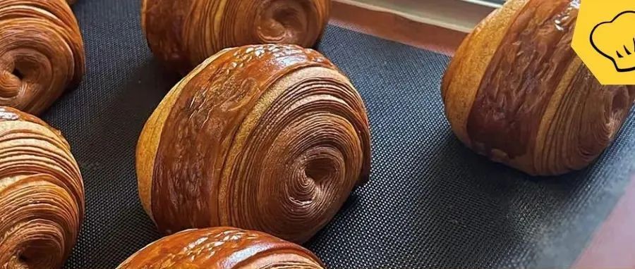 二手市場(chǎng)加價(jià)交易的贈(zèng)品，比奶茶面包還火？