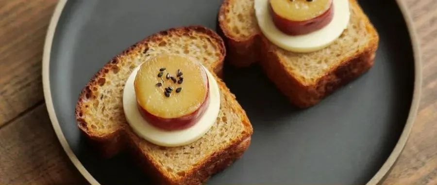 ，這里有超 張?jiān)绮兔姘膱D。