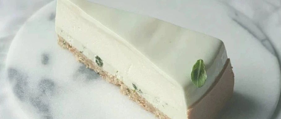學(xué)會了百搭的"白巧克力淋面"，蛋糕又可以賣貴一點