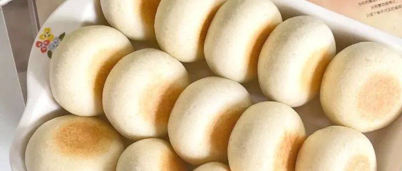 外面買(mǎi)不到，自己在家簡(jiǎn)單做，不發(fā)面不開(kāi)酥，皮薄餡足，全家都愛(ài)吃！