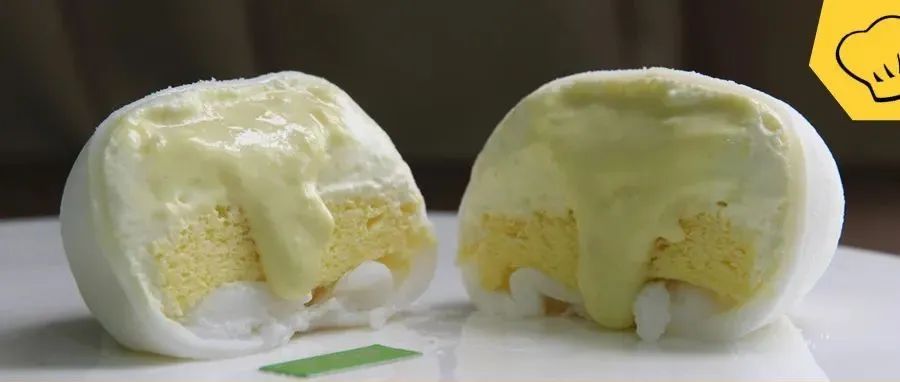 夏日冰皮月亮蛋糕，榴蓮爆漿最好賣(mài)。
