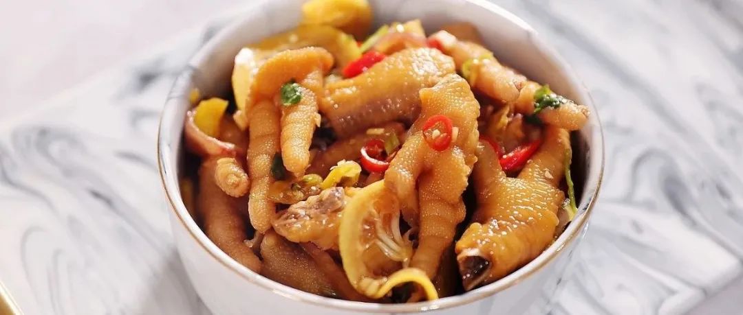 啃完一盤都不過癮！檸檬泡椒雞爪