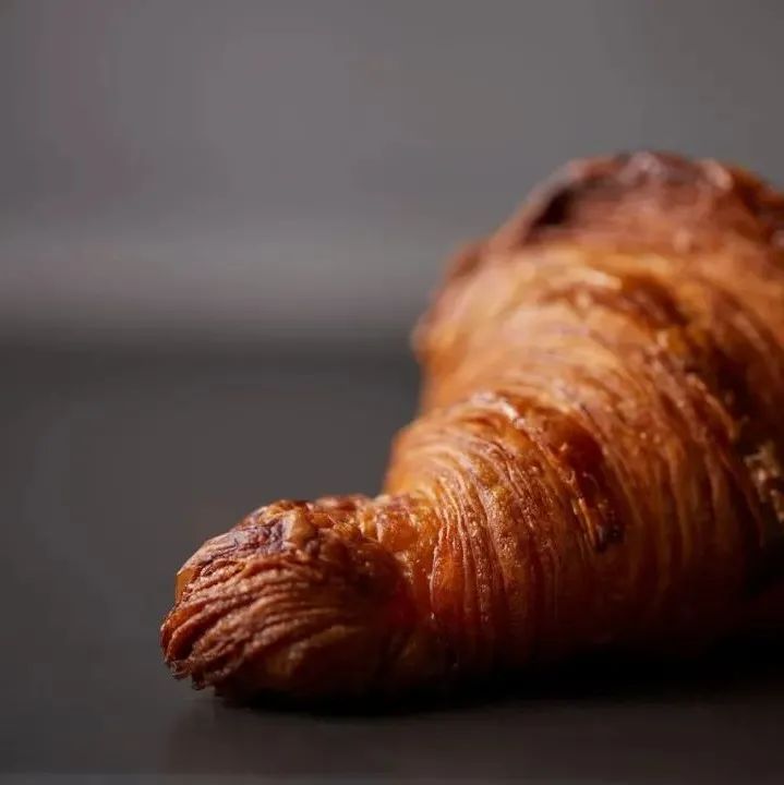 為什么別人朋友圈發(fā)圖逼格都那么高？借鑒一下Patisserie Asako Iwayanagi的拍照風(fēng)格吧！（已打包·可下載）