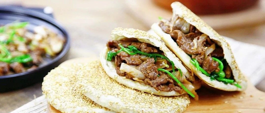 大力推薦的燒餅夾烤肉，好吃到?jīng)]朋友！