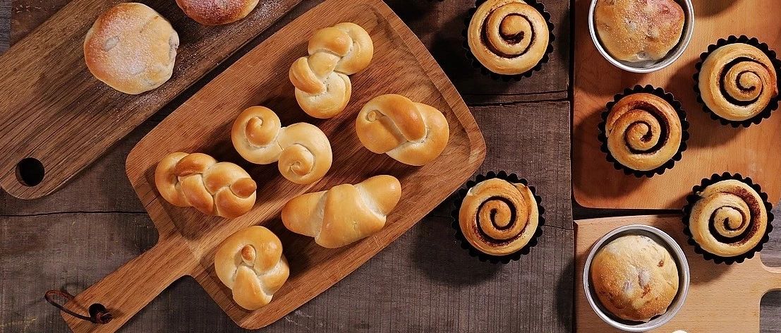 經(jīng)典白面包卷，超多種造型一次都學(xué)會(huì)！