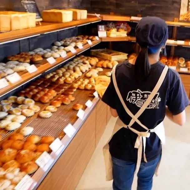 扎扎實實，產(chǎn)品為王——京都伊三郎面包住吉店（已打包·可下載）