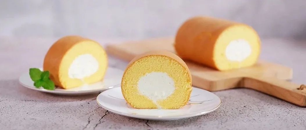 除了“好吃”二字，還應(yīng)該怎么形容它？超軟云層蛋糕卷