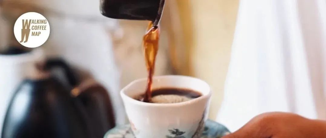用一杯法蘭絨的時間，換北京街頭日落時分的隱秘浪漫