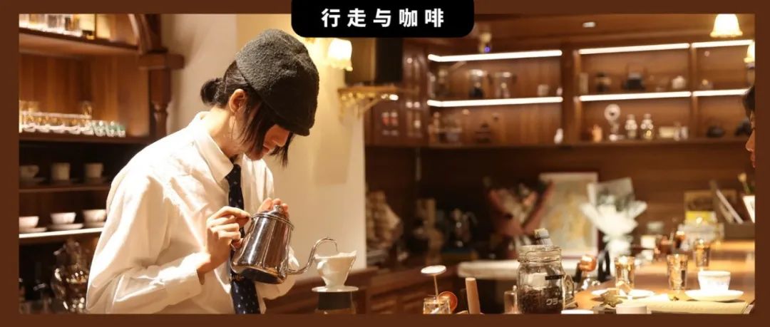 京城首家｜船艙里“昭和喫茶風”咖啡館，巡航“醍醐之味”