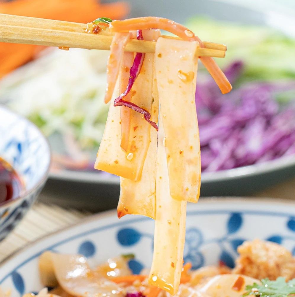 視頻課程│Q彈爽滑特解饞！在家速做超開胃涼皮